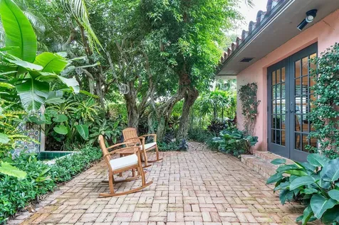 226 Chilean Avenue Palm Beach FL 33480