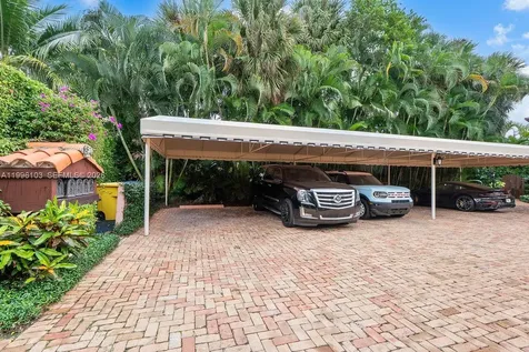 226 Chilean Avenue Palm Beach FL 33480