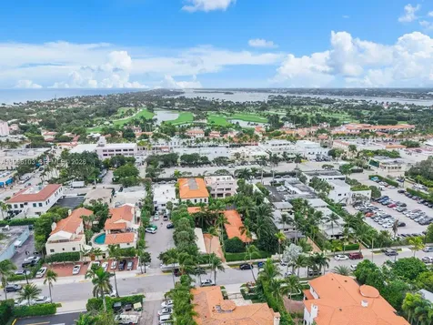 226 Chilean Avenue Palm Beach FL 33480