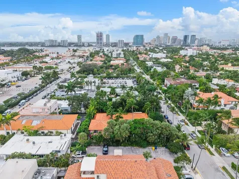226 Chilean Avenue Palm Beach FL 33480