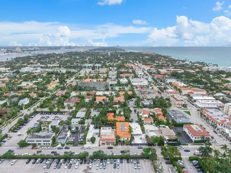 226 Chilean Avenue Palm Beach FL 33480
