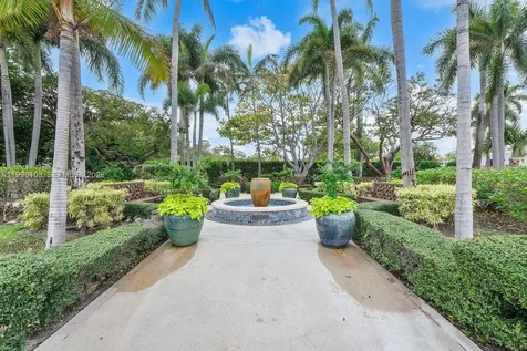 226 Chilean Avenue Palm Beach FL 33480