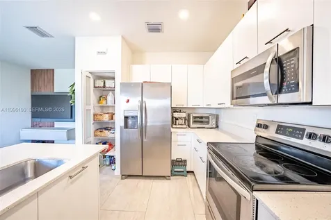 12448 NW 23rd Court Miami FL 33167