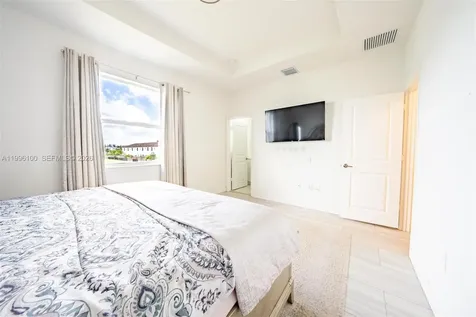 12448 NW 23rd Court Miami FL 33167