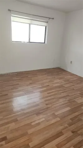 210 E Palm Circle E Pembroke Pines FL 33025