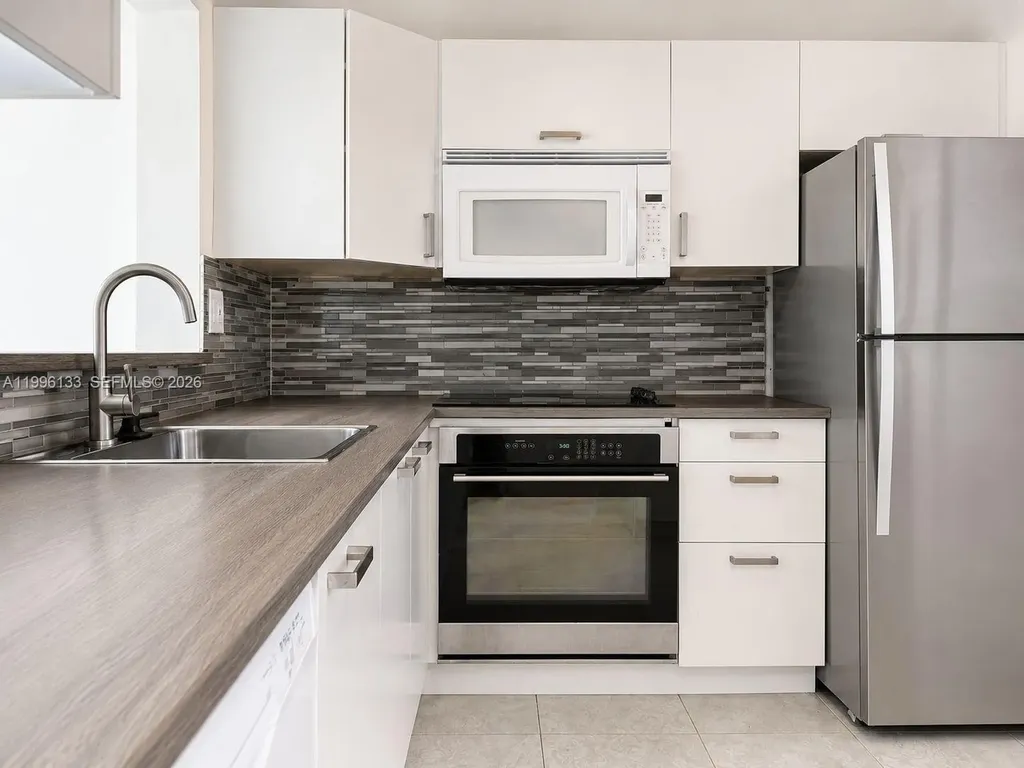 10865 SW 112th Avenue Miami FL 33176