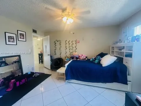 17878 N Bay Road Sunny Isles Beach FL 33160