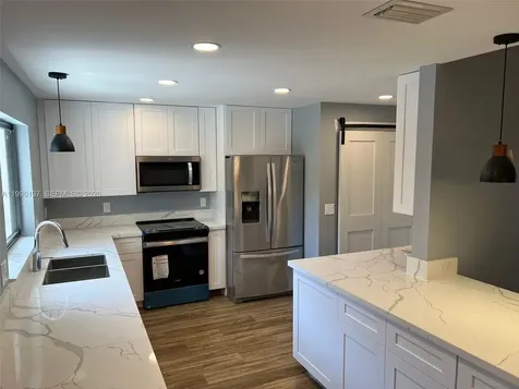 234 Avalon Avenue Lauderdale By The Sea FL 33308