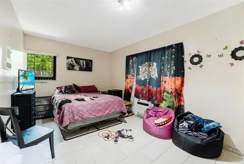 7625 NW 4th Court Miami FL 33150