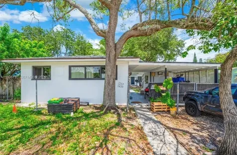 7625 NW 4th Court Miami FL 33150