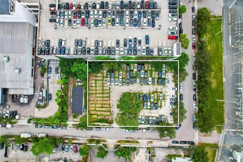 100 NE 21st Street Miami FL 33137