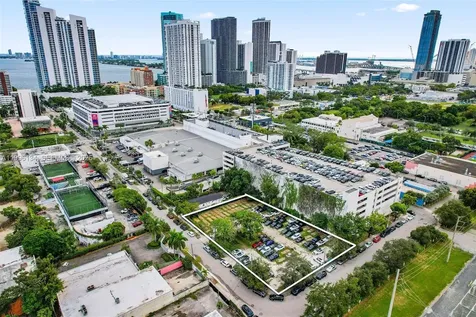100 NE 21st Street Miami FL 33137