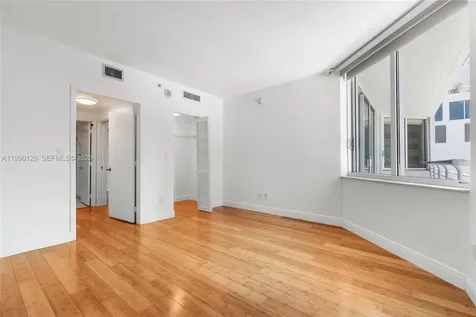 335 S Biscayne Boulevard Miami FL 33131