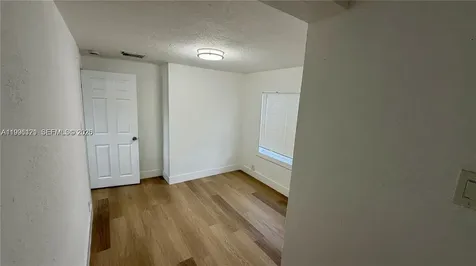 6859 NW 17th Avenue Miami FL 33147