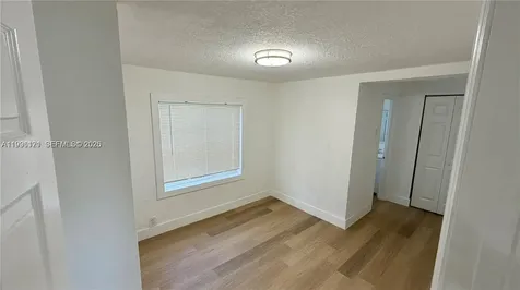 6859 NW 17th Avenue Miami FL 33147