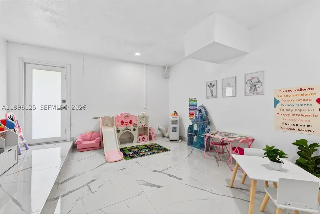 9836 NW 48th Court Coral Springs FL 33076