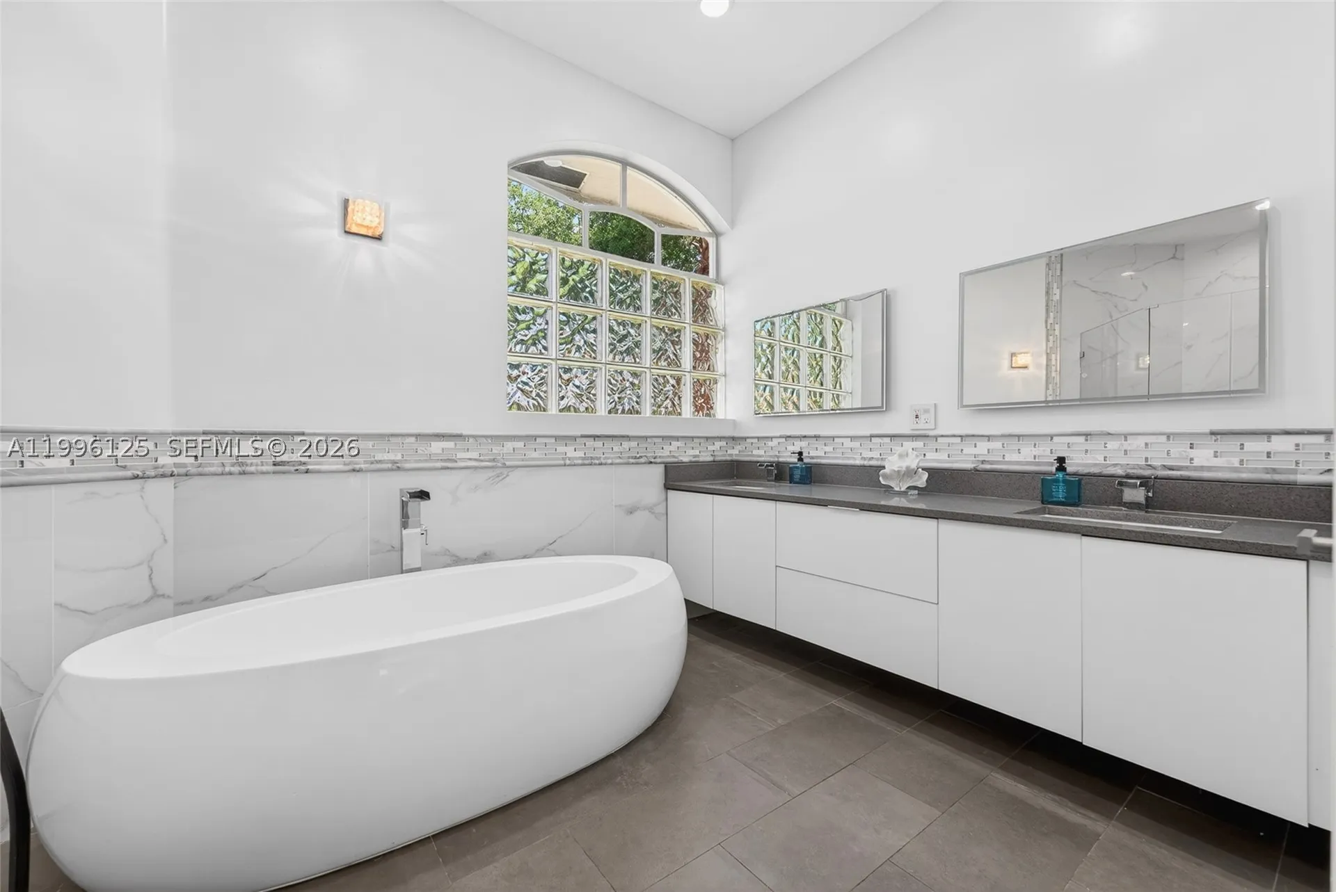 9836 NW 48th Court Coral Springs FL 33076