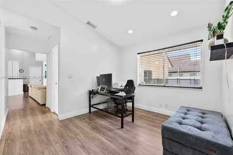 9836 NW 48th Court Coral Springs FL 33076