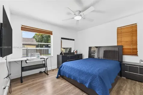 9836 NW 48th Court Coral Springs FL 33076