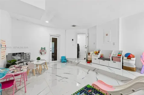 9836 NW 48th Court Coral Springs FL 33076