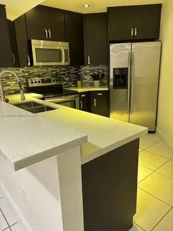 9403 Fontainebleau Boulevard Miami FL 33172