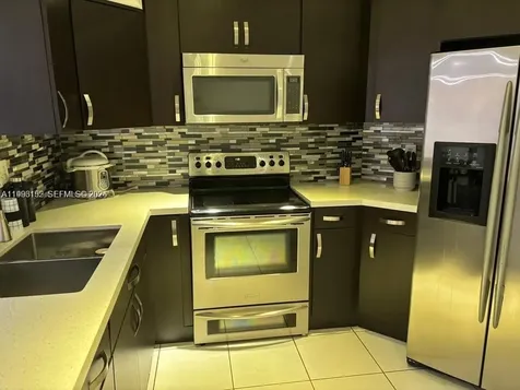 9403 Fontainebleau Boulevard Miami FL 33172