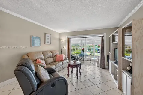 2991 NW 46th Avenue Lauderdale Lakes FL 33313