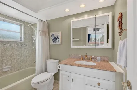 2991 NW 46th Avenue Lauderdale Lakes FL 33313