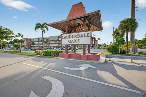 2991 NW 46th Avenue Lauderdale Lakes FL 33313