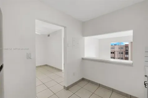6130 W 19th Avenue Hialeah FL 33012