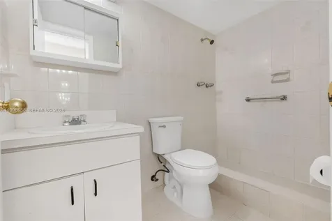 6130 W 19th Avenue Hialeah FL 33012