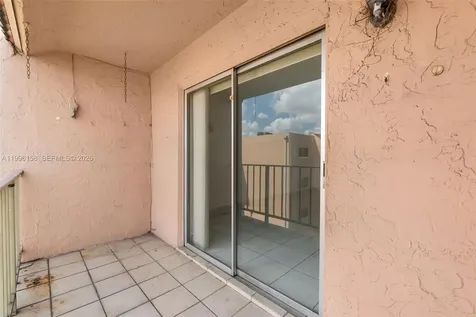 6130 W 19th Avenue Hialeah FL 33012