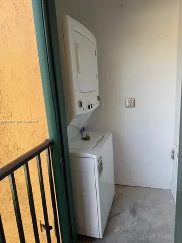 10725 Cleary Boulevard Plantation FL 33324