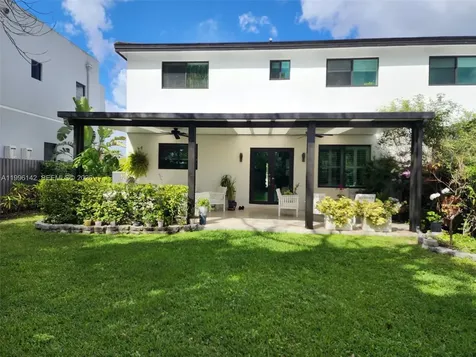 1411 SW 66th Avenue West Miami FL 33144