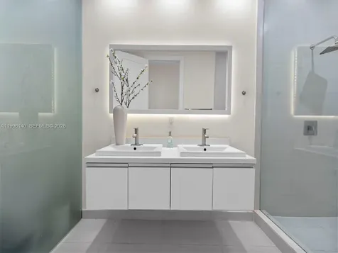 10265 NW 63rd Terrace Doral FL 33178