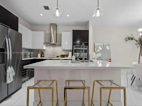 10265 NW 63rd Terrace Doral FL 33178