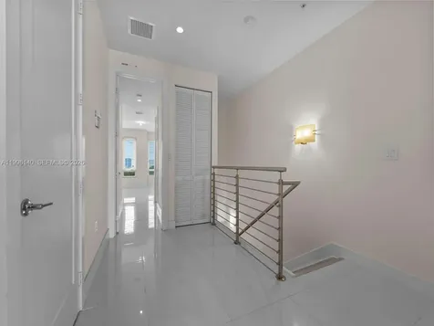 10265 NW 63rd Terrace Doral FL 33178