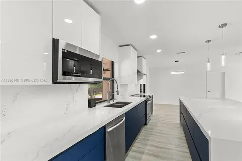 10625 SW 79th Place Miami FL 33156
