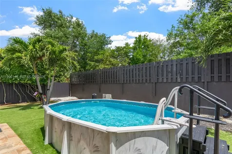 10625 SW 79th Place Miami FL 33156
