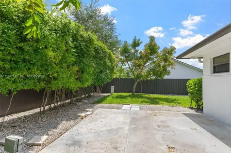 10625 SW 79th Place Miami FL 33156