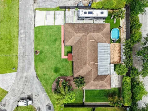 10625 SW 79th Place Miami FL 33156