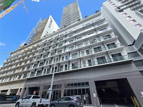 239 SW 9th Street Miami FL 33130