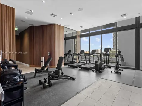 239 SW 9th Street Miami FL 33130