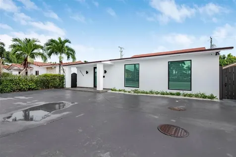 10370 SW 24th Street Miami FL 33165