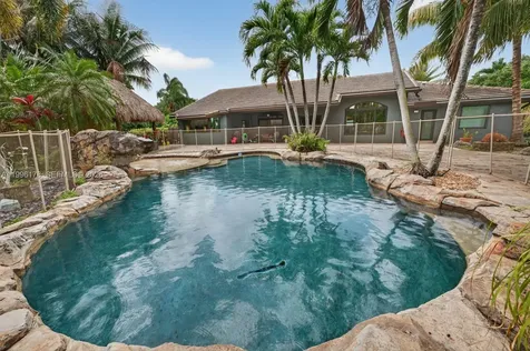 4120 SW 106th Terrace Davie FL 33328