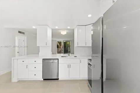 319 NE 14th Avenue Hallandale Beach FL 33009