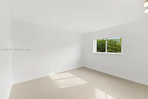 319 NE 14th Avenue Hallandale Beach FL 33009