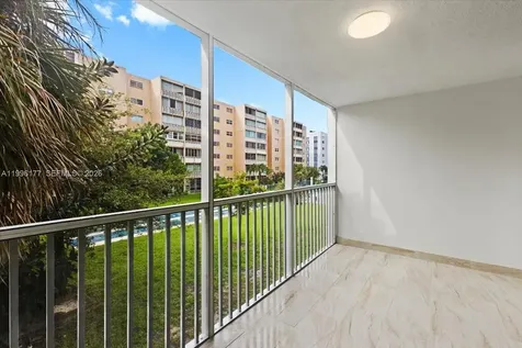 319 NE 14th Avenue Hallandale Beach FL 33009
