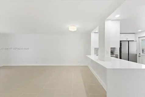 319 NE 14th Avenue Hallandale Beach FL 33009