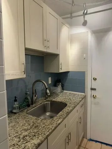 3550 NW 8th Avenue Pompano Beach FL 33064